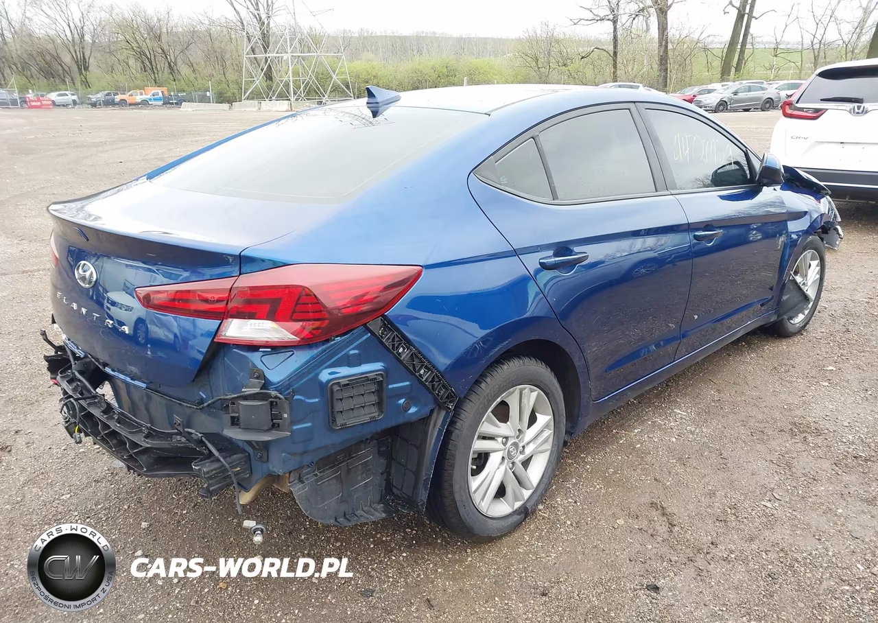 2020 Hyundai Elantra Sel VIN:5NPD84LF6LH574112 - 4