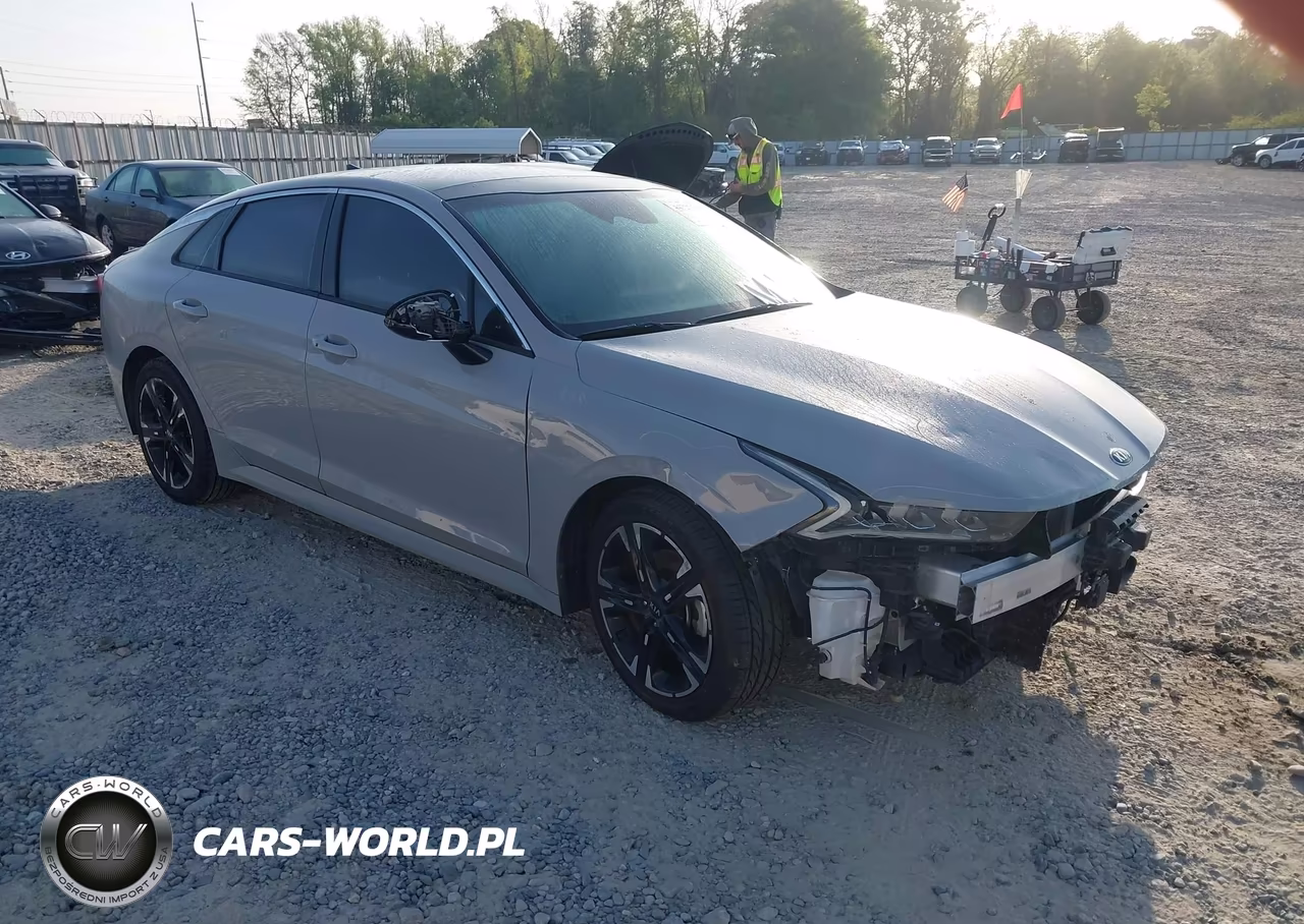 2021 Kia K5 Gt-Line – zdjęcie 1 z 17