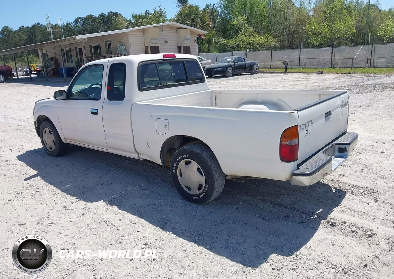 2000 Toyota Tacoma VIN:5TEVL52N3YZ711173 - 3