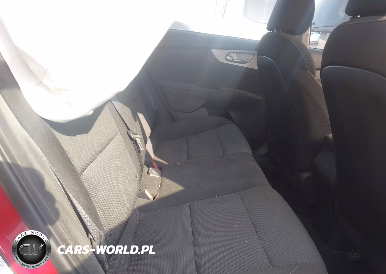 2024 Kia Forte Lxs VIN:3KPF24AD6RE704415 - 8