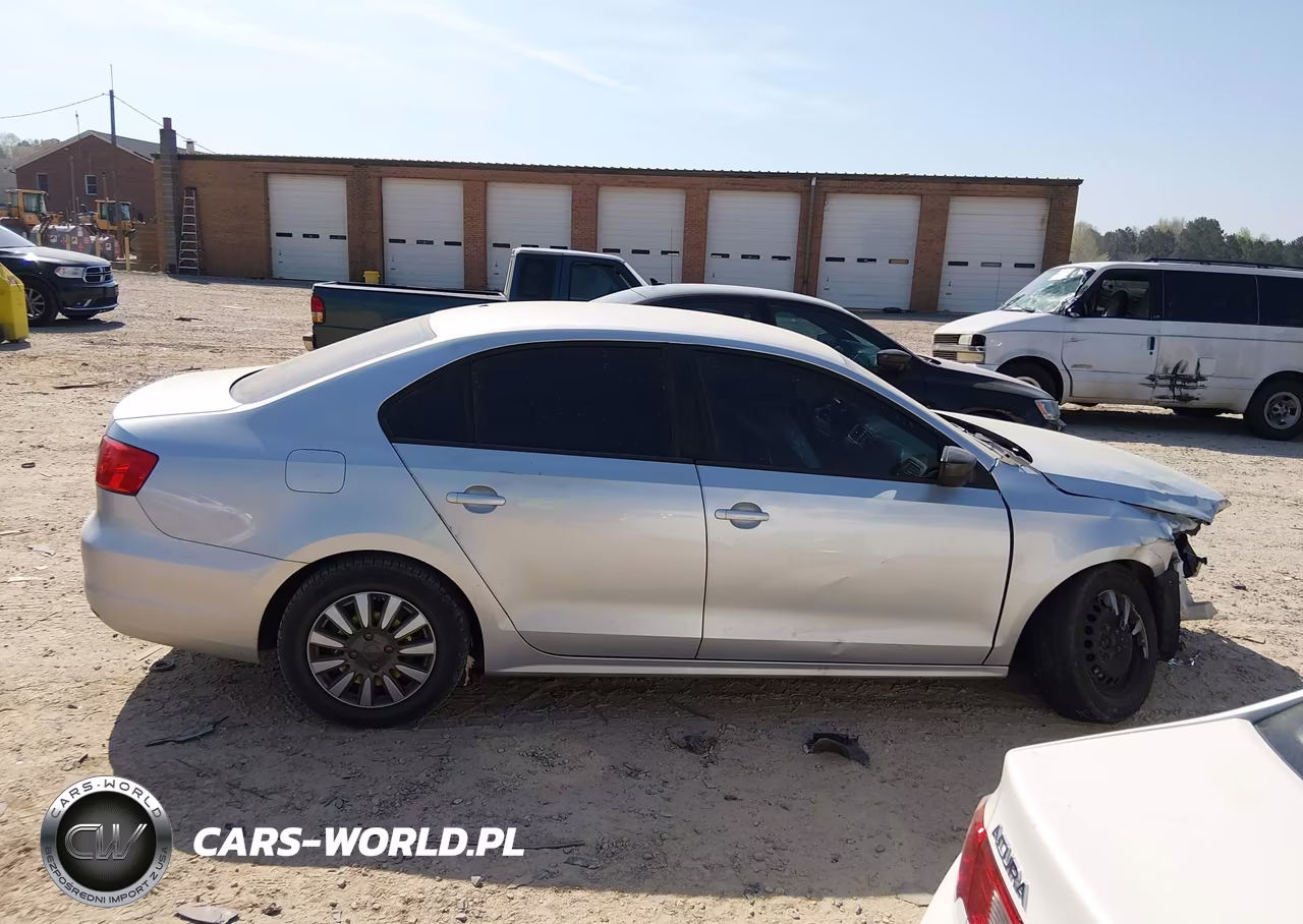 2014 Volkswagen Jetta 2.0L S VIN:3VW2K7AJ3EM311135 - 14