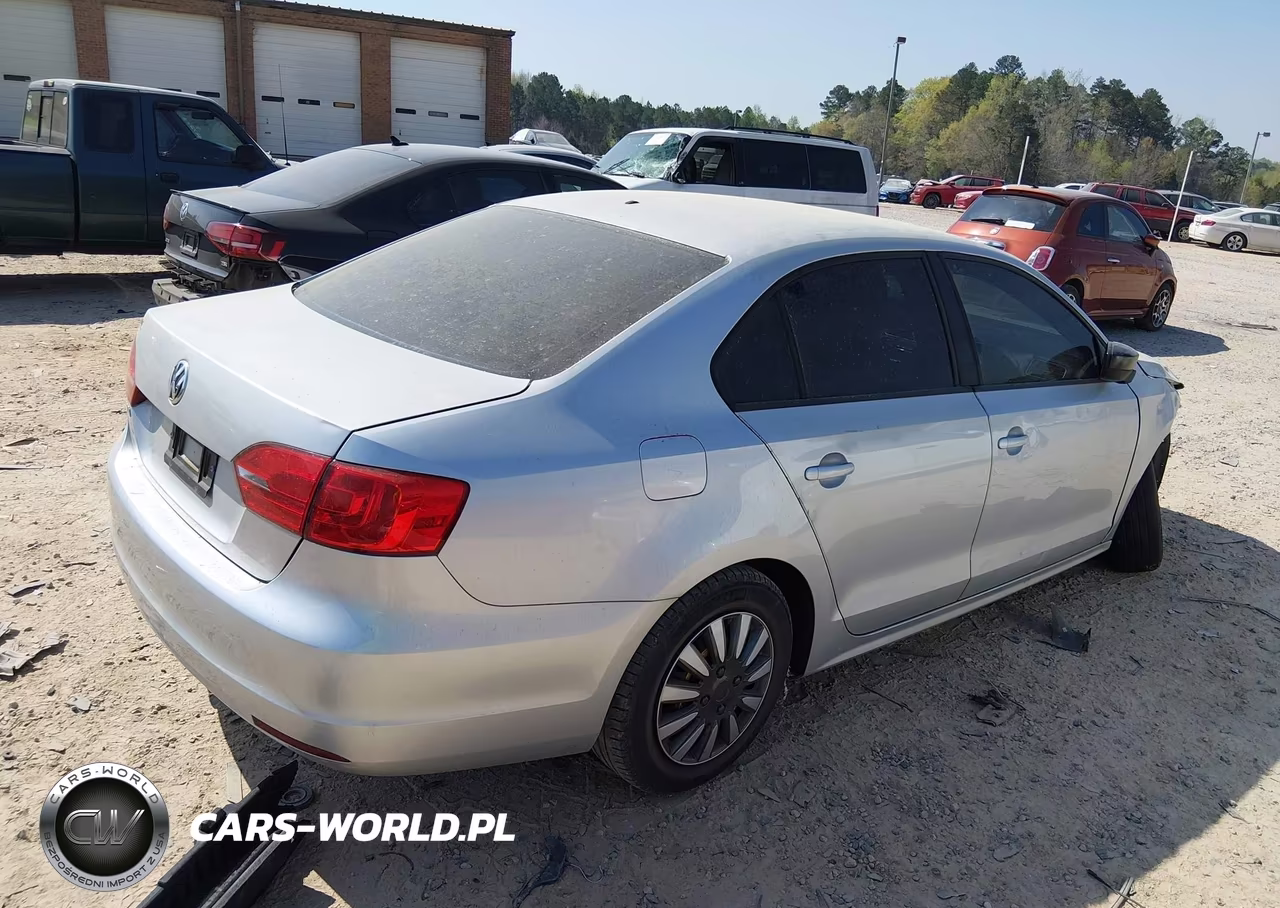 2014 Volkswagen Jetta 2.0L S VIN:3VW2K7AJ3EM311135 - 4