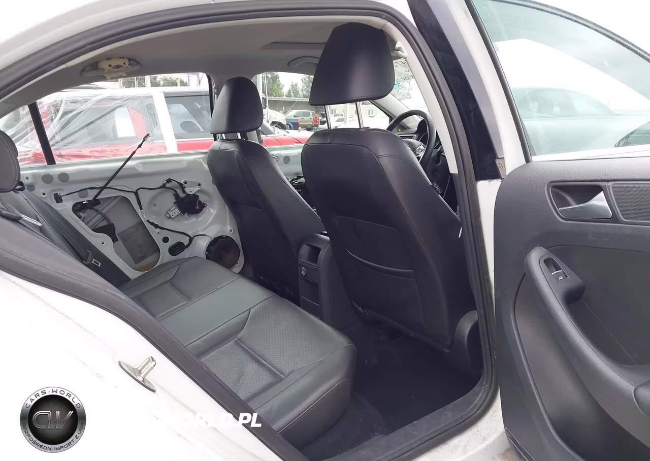2015 Volkswagen Jetta 1.8T Se VIN:3VWD17AJ4FM339457 - 8