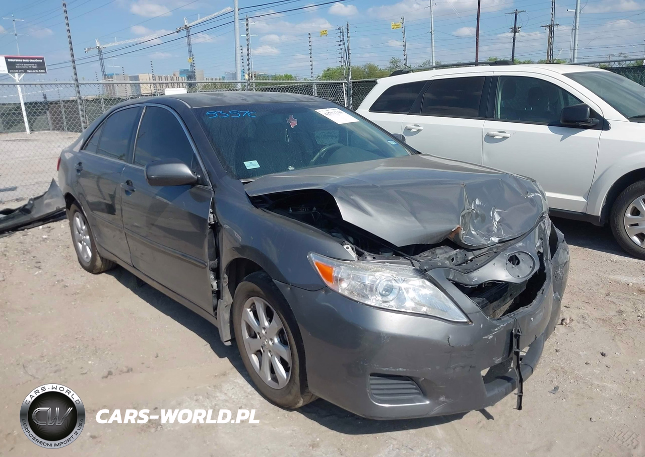 2011 Toyota Camry Le