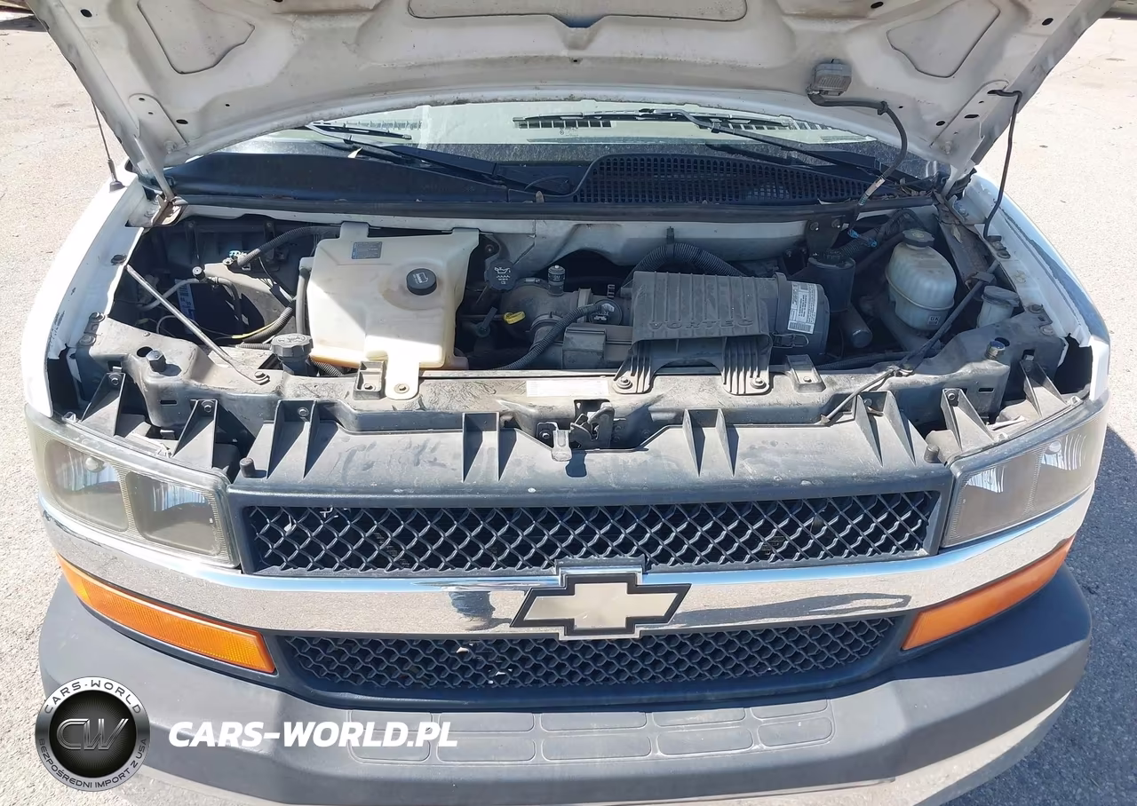 2003 Chevrolet Express VIN:1GAGG29U931224774 - 10