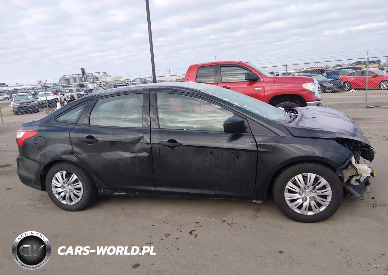 2014 Ford Focus S VIN:1FADP3E22EL219014 - 13