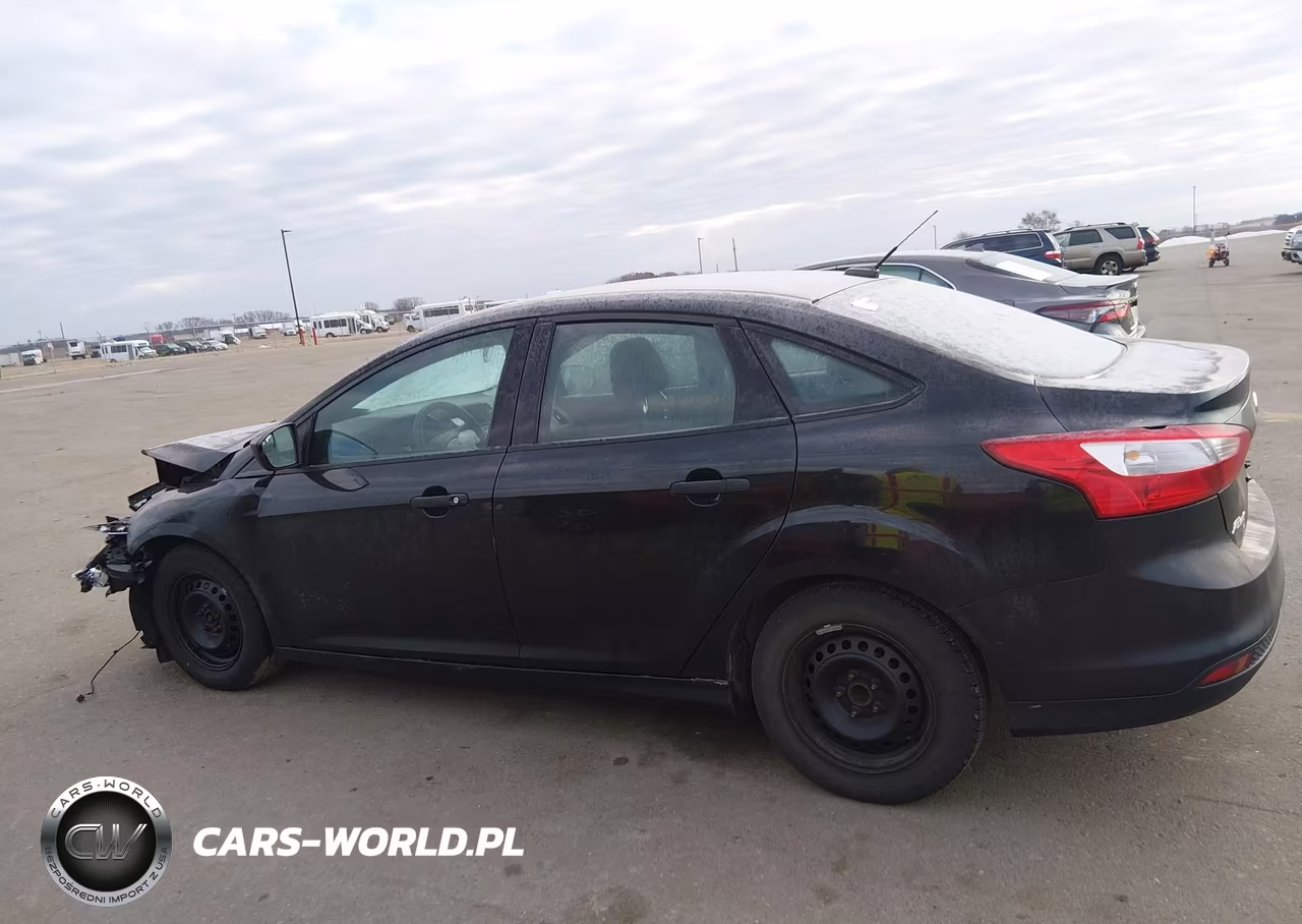 2014 Ford Focus S VIN:1FADP3E22EL219014 - 14