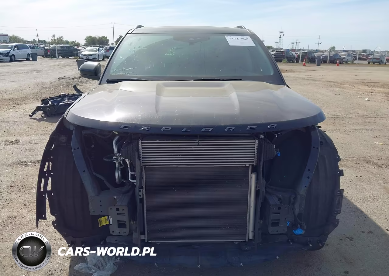 2022 Ford Explorer Xlt VIN:1FMSK8DHXNGA44969 - 13