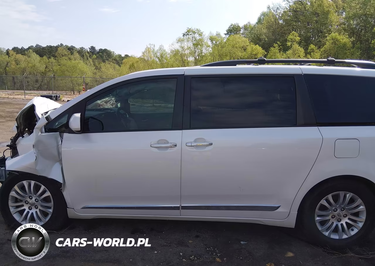 2017 Toyota Sienna Xle 8 Passenger VIN:5TDYZ3DC6HS821207 - 15