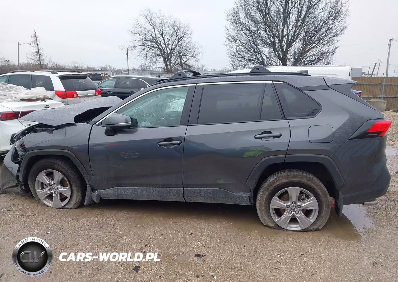 2025 Toyota Rav4 Xle VIN:2T3P1RFV5SW587474 - 14
