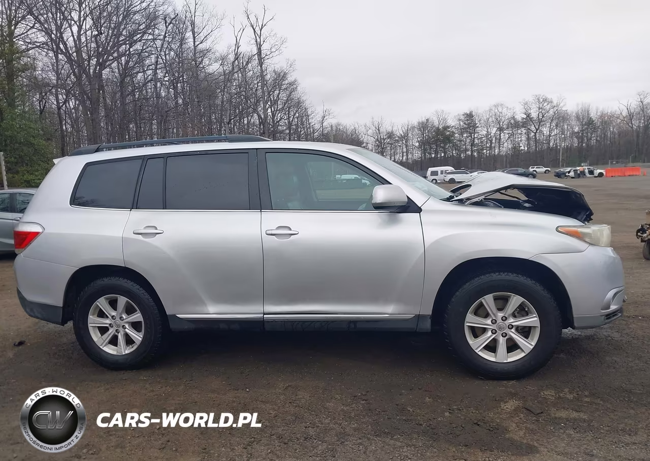 2013 Toyota Highlander Se V6 VIN:5TDBK3EH1DS222634 - 13