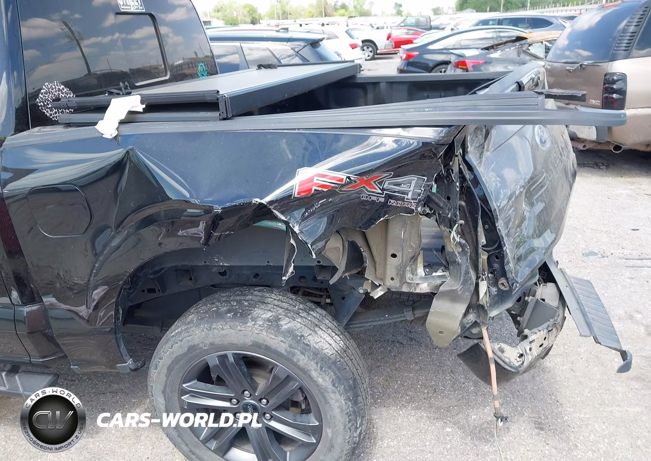 2022 Ford F-150 Xlt VIN:1FTFW1ED7NFB82262 - 6