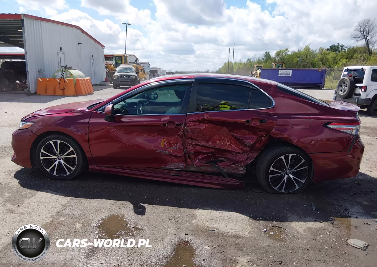 2018 Toyota Camry Se VIN:4T1B11HK2JU597806 - 14