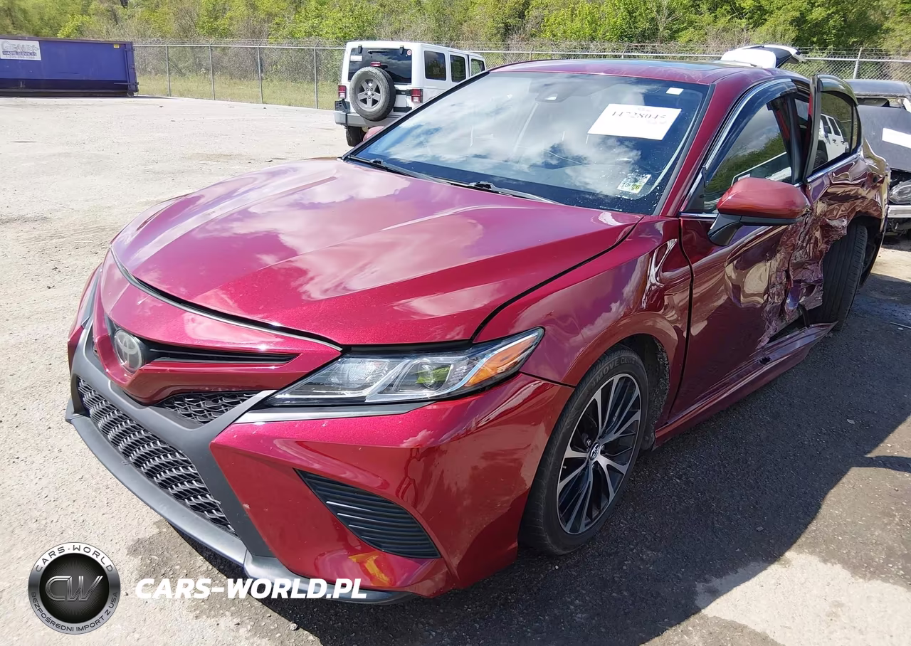 2018 Toyota Camry Se VIN:4T1B11HK2JU597806 - 2