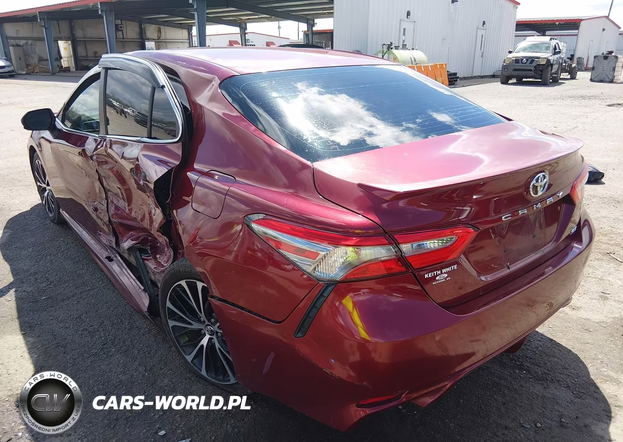 2018 Toyota Camry Se VIN:4T1B11HK2JU597806 - 3