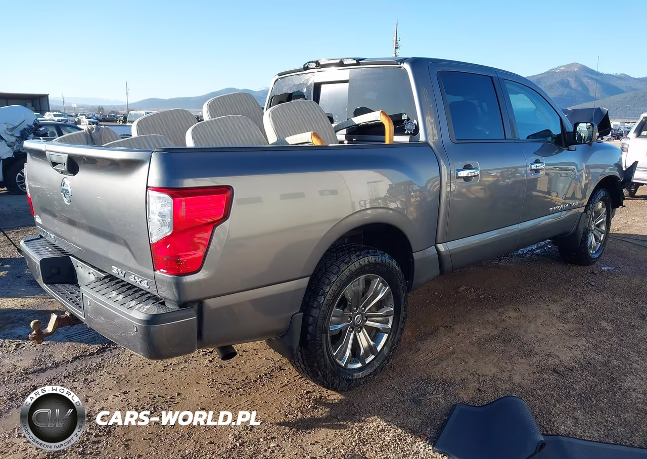 2018 Nissan Titan Sv VIN:1N6AA1E54JN551240 - 4