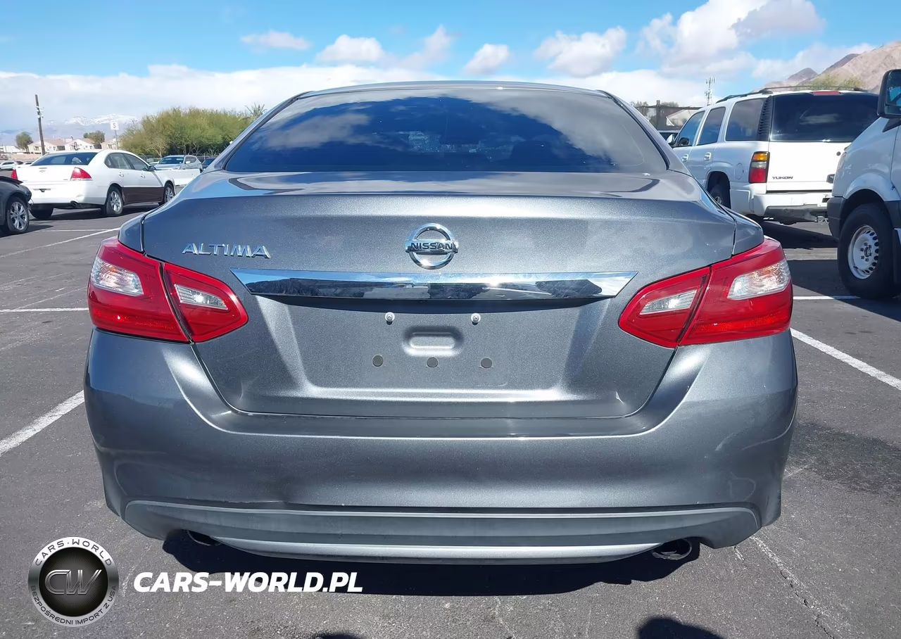 2018 Nissan Altima 2.5 S VIN:1N4AL3AP5JC102845 - 16