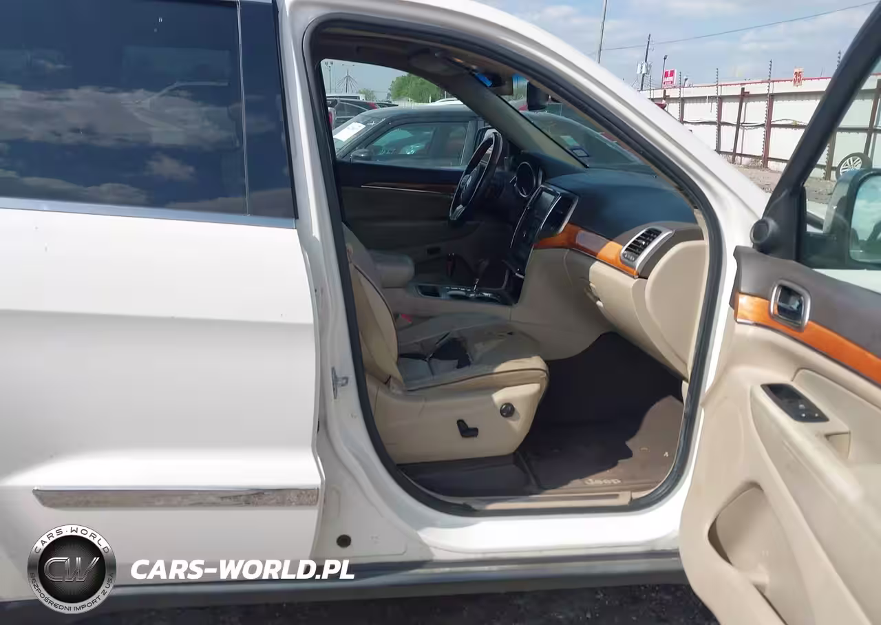 2012 Jeep Grand Cherokee Overland VIN:1C4RJECG6CC270749 - 5