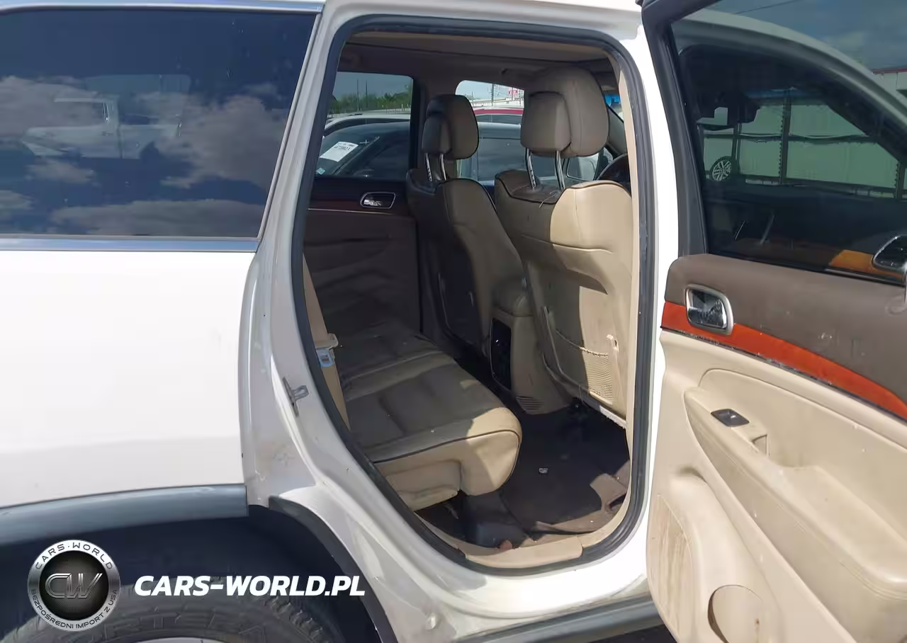 2012 Jeep Grand Cherokee Overland VIN:1C4RJECG6CC270749 - 8