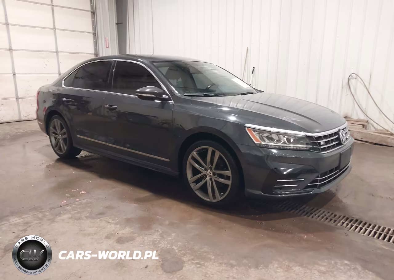 2016 Volkswagen Passat 1.8T R-Line