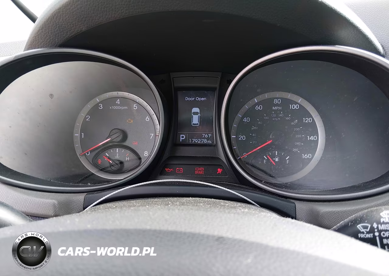 2014 Hyundai Santa Fe Sport 2.4L VIN:5XYZU3LB2EG179329 - 7