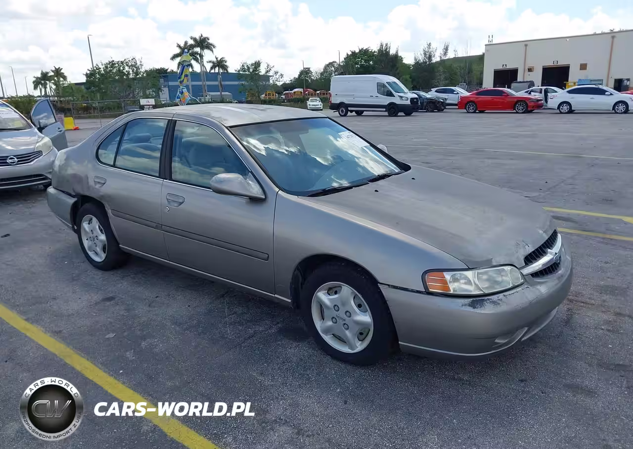 2000 Nissan Altima Gle-Gxe-Se-Xe