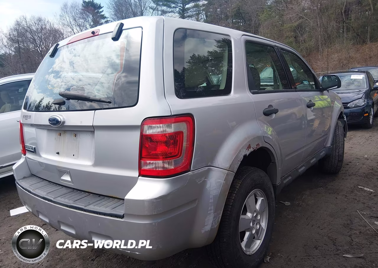 2012 Ford Escape Xls VIN:1FMCU0C78CKB47049 - 4