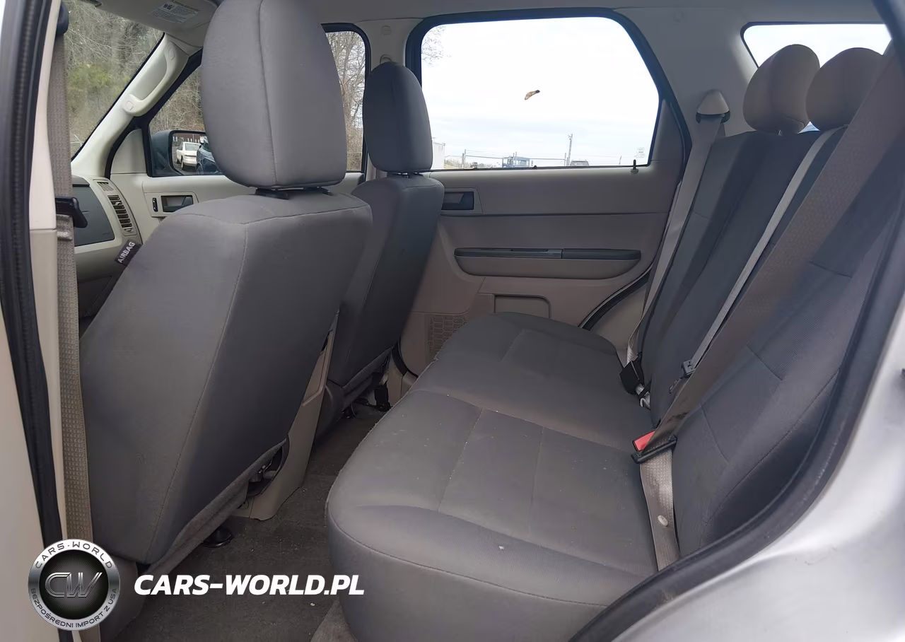 2012 Ford Escape Xls VIN:1FMCU0C78CKB47049 - 8