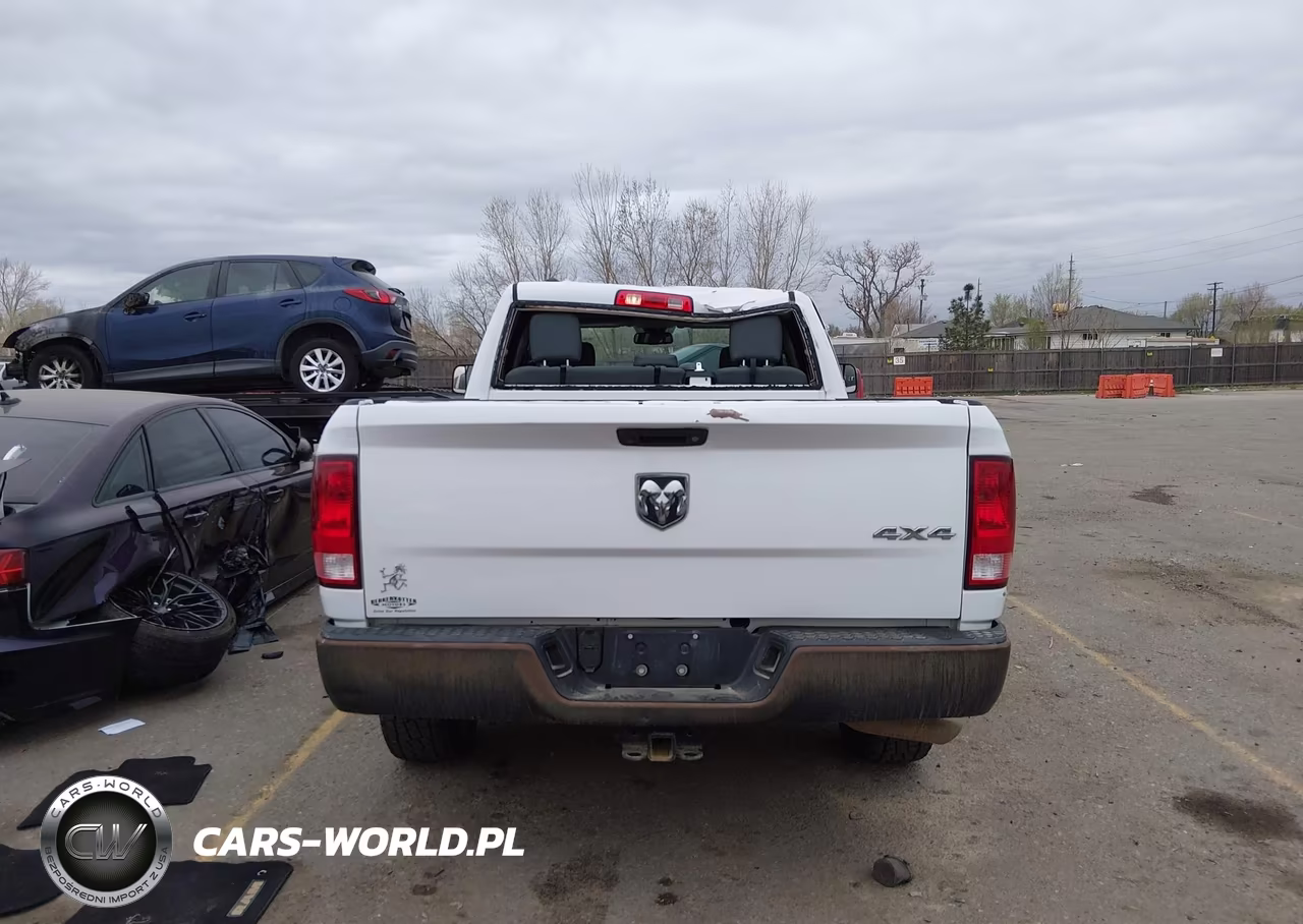 2018 Ram 1500 Tradesman 4X4 6'4 Box VIN:1C6RR7FT5JS316854 - 17