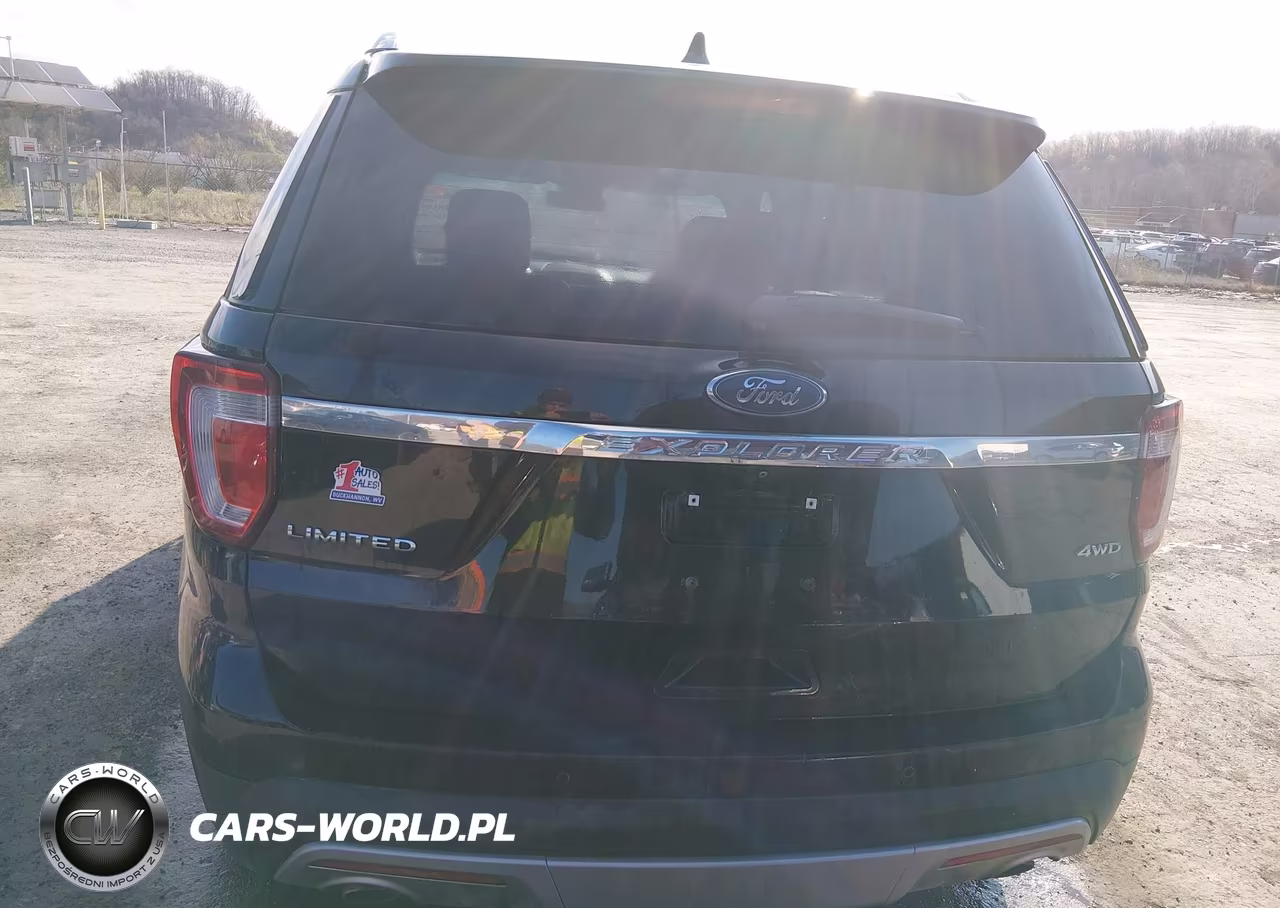 2017 Ford Explorer Limited VIN:1FM5K8F84HGC52733 - 17