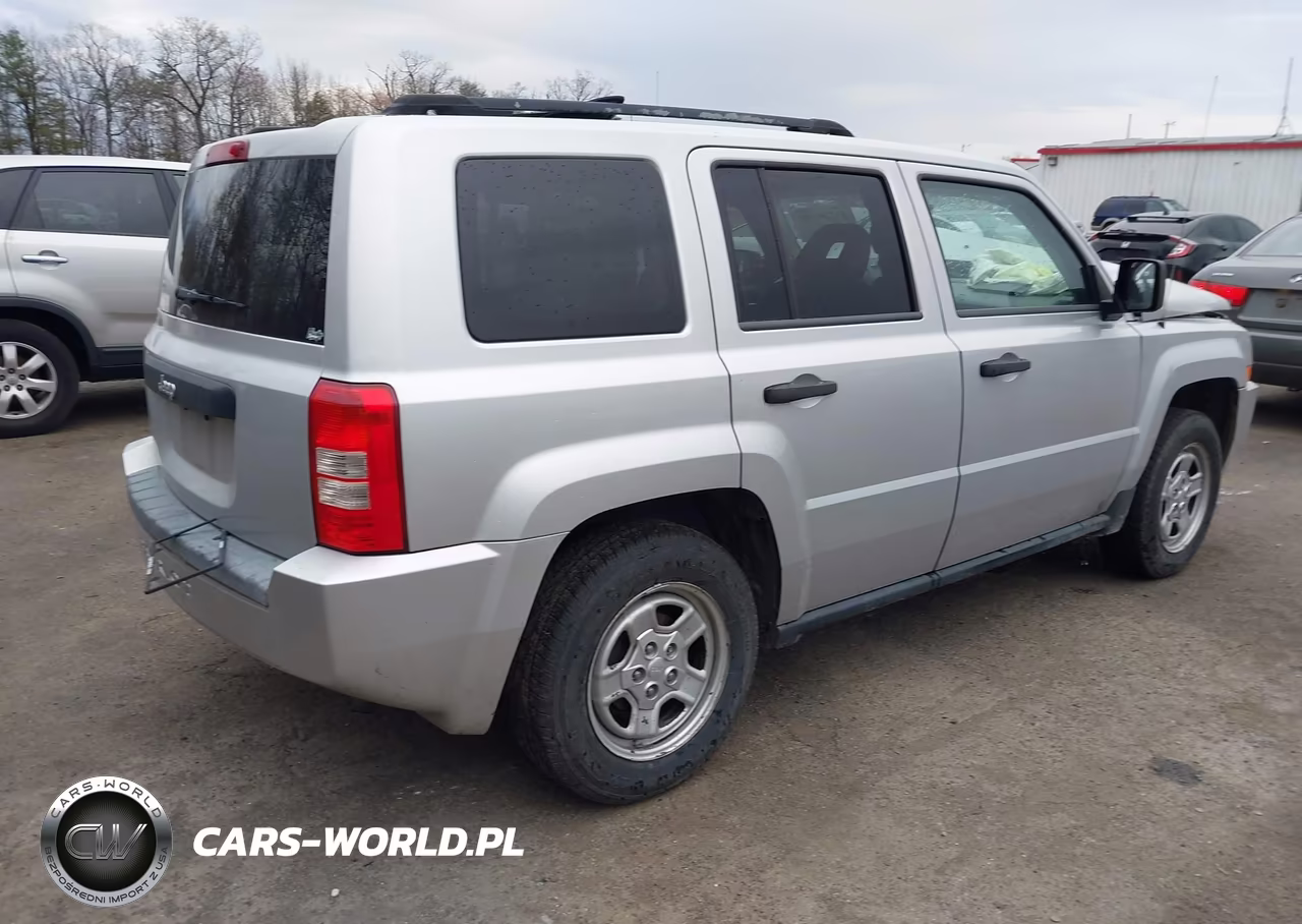 2009 Jeep Patriot Sport VIN:1J4FT28A89D125113 - 4