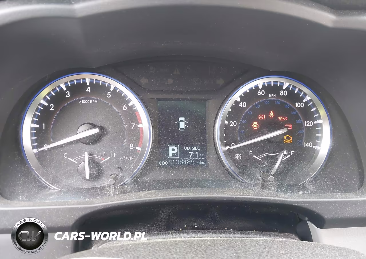 2016 Toyota Highlander Le Plus V6 VIN:5TDBKRFH1GS261942 - 7