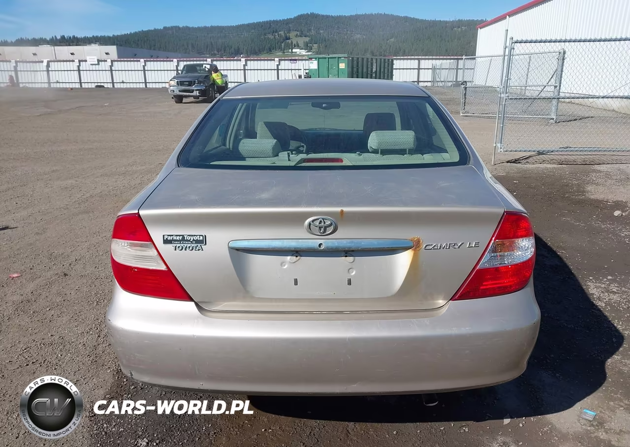 2003 Toyota Camry Le VIN:4T1BE32K43U210720 - 16