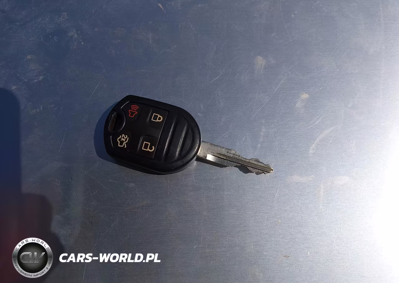 2018 Ford Taurus Se VIN:1FAHP2D82JG105700 - 11
