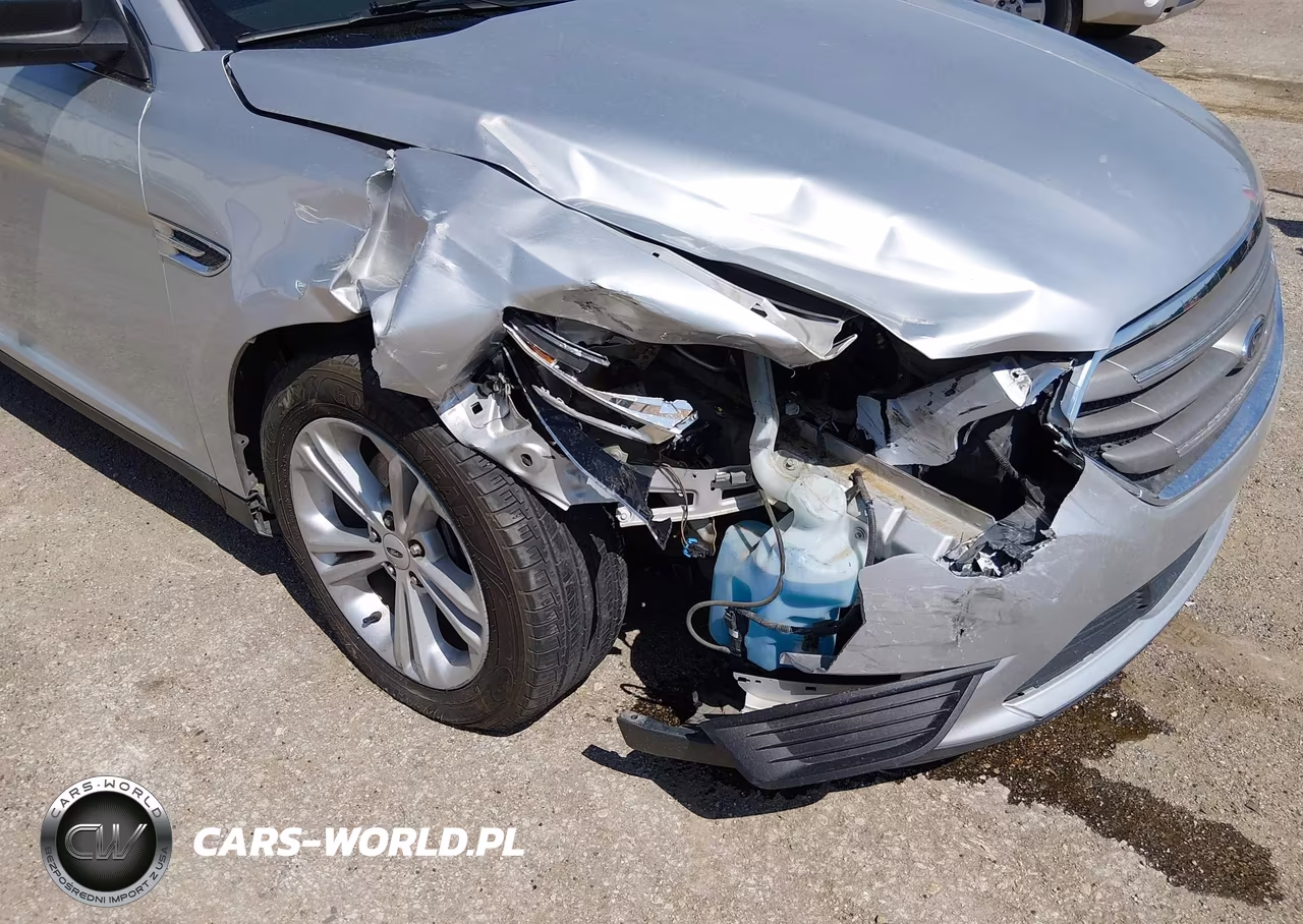 2018 Ford Taurus Se VIN:1FAHP2D82JG105700 - 6