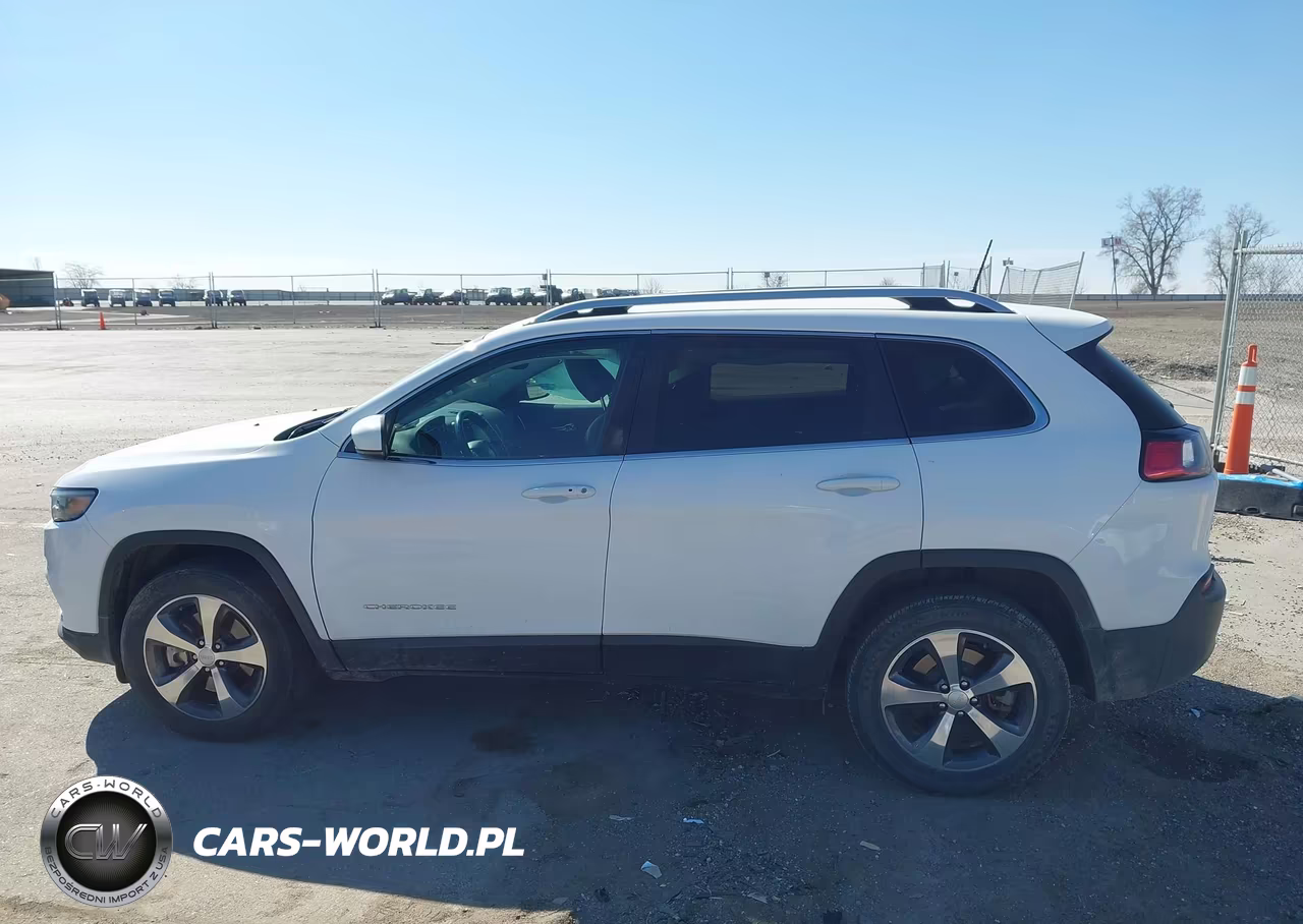 2020 Jeep Cherokee Limited 4X4 VIN:1C4PJMDNXLD557519 - 15