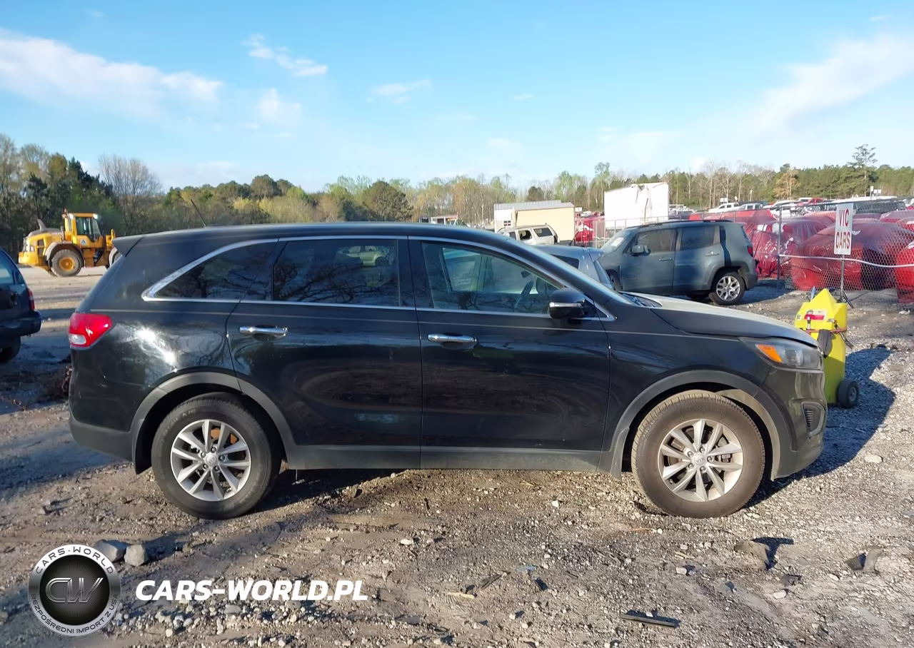 2017 Kia Sorento 2.4L L VIN:5XYPG4A32HG271710 - 13