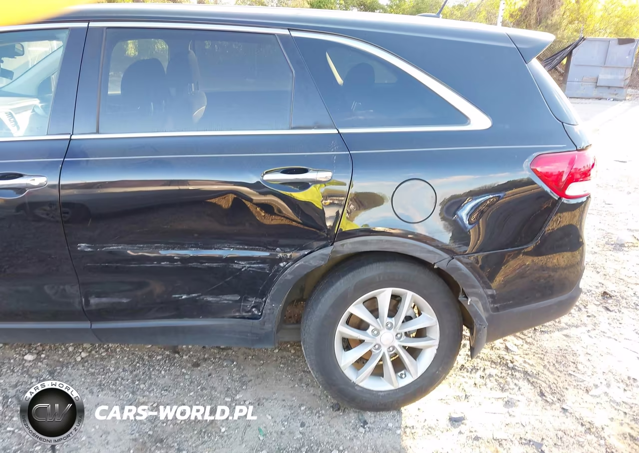 2017 Kia Sorento 2.4L L VIN:5XYPG4A32HG271710 - 6