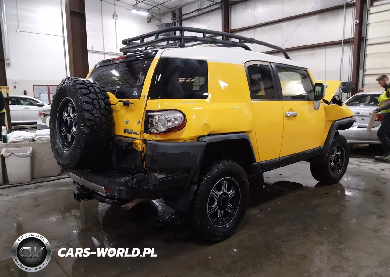 2007 Toyota Fj Cruiser VIN:JTEBU11F270064908 - 4