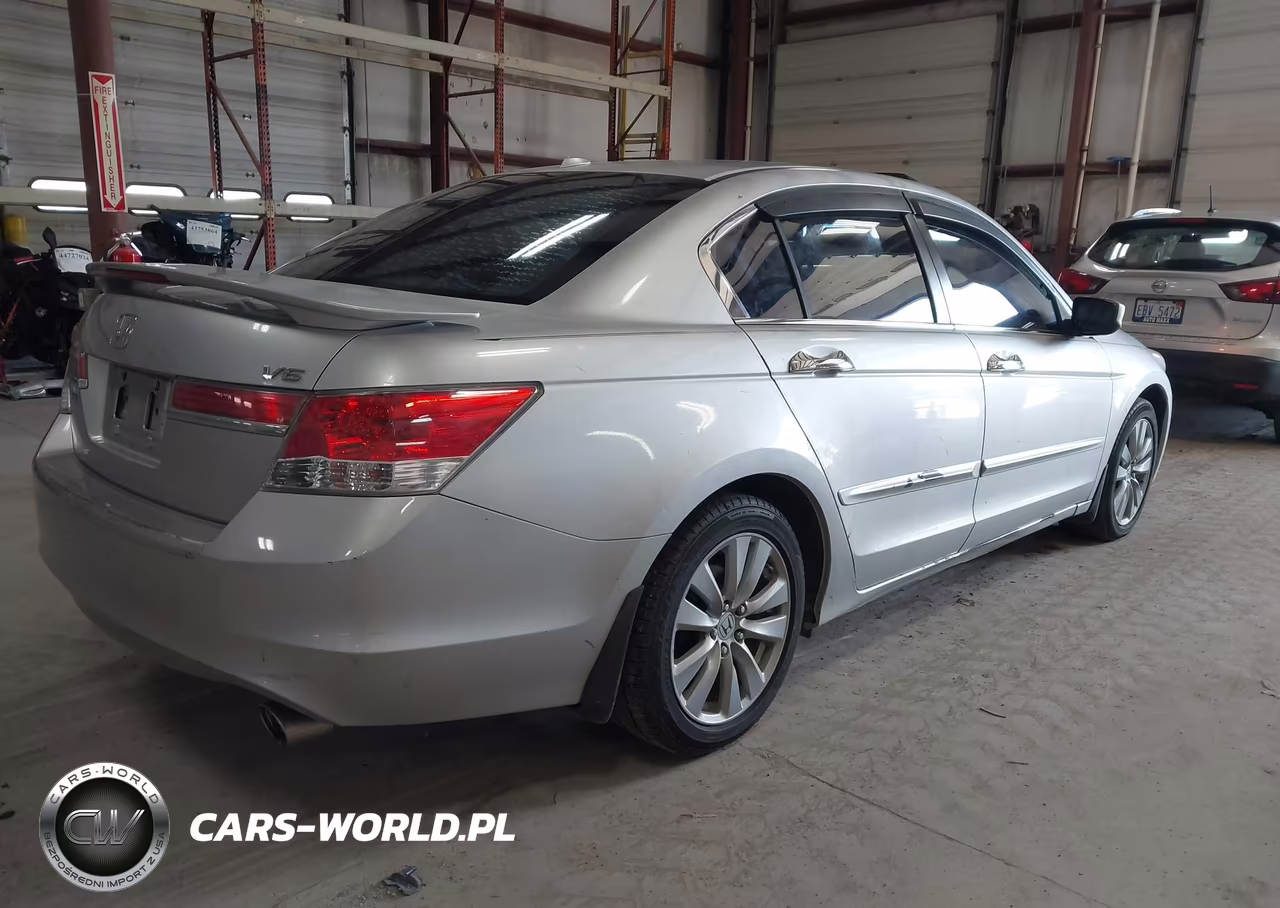 2011 Honda Accord 3.5 Ex-L VIN:1HGCP3F80BA009867 - 4