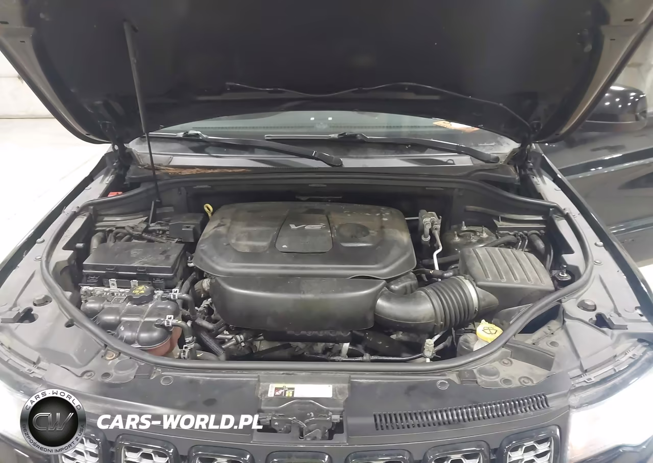 2018 Jeep Grand Cherokee Altitude 4X4 VIN:1C4RJFAG4JC219885 - 10