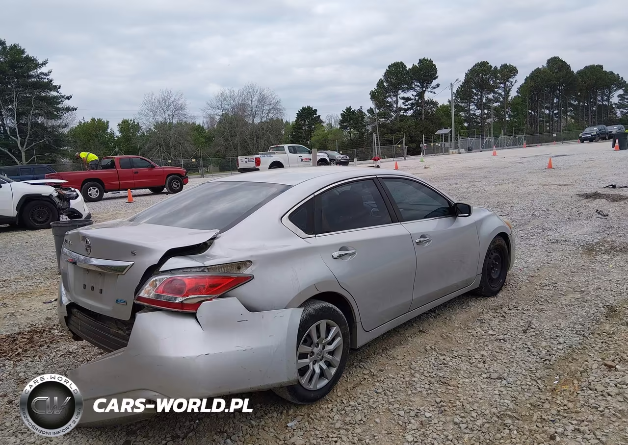 2014 Nissan Altima VIN:1N4AL3AP7EN383265 - 4