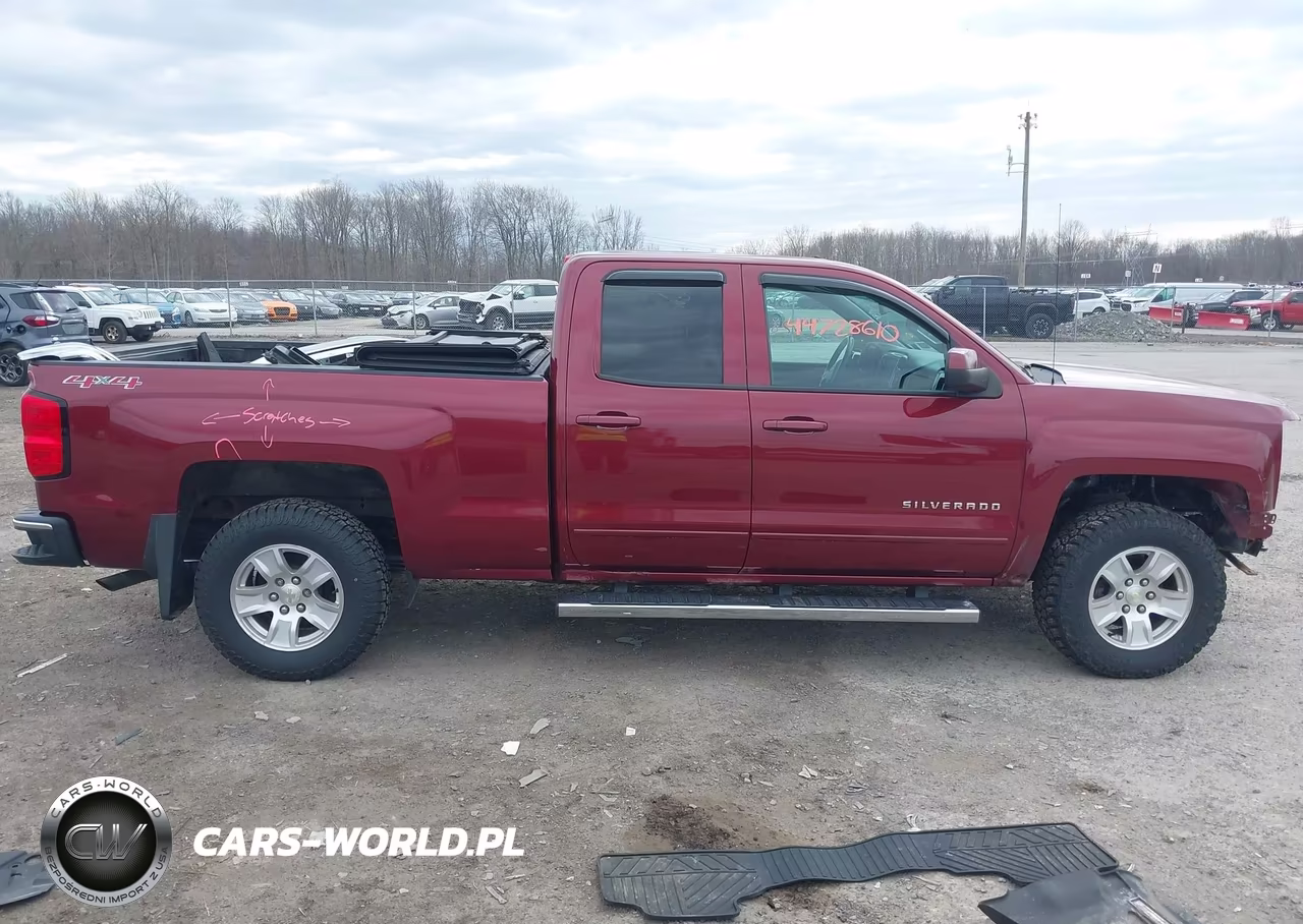 2015 Chevrolet Silverado 1500 1Lt VIN:1GCVKREC6FZ389769 - 14