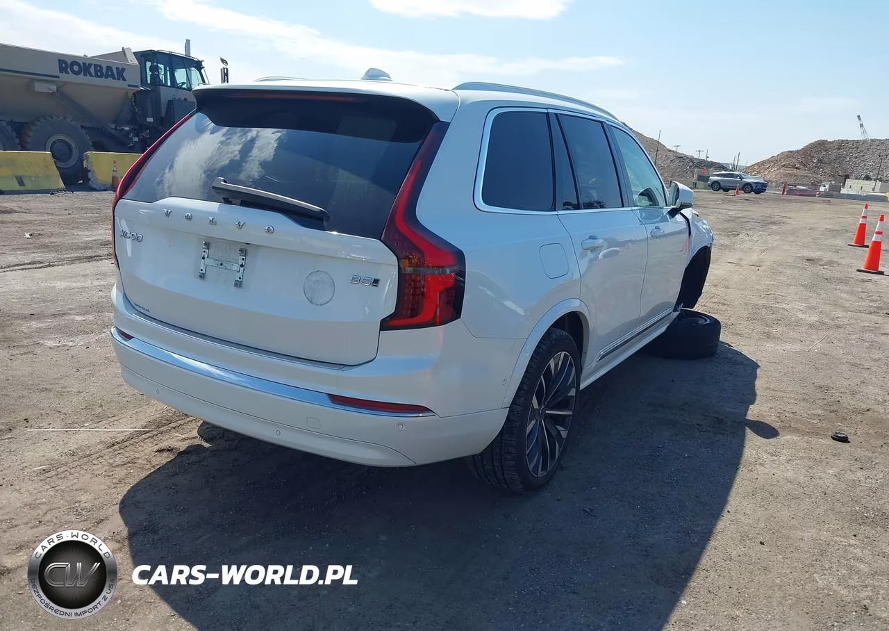 2025 Volvo Xc90 B5 Plus 7-Seater VIN:YV4M12PB9S1352666 - 4