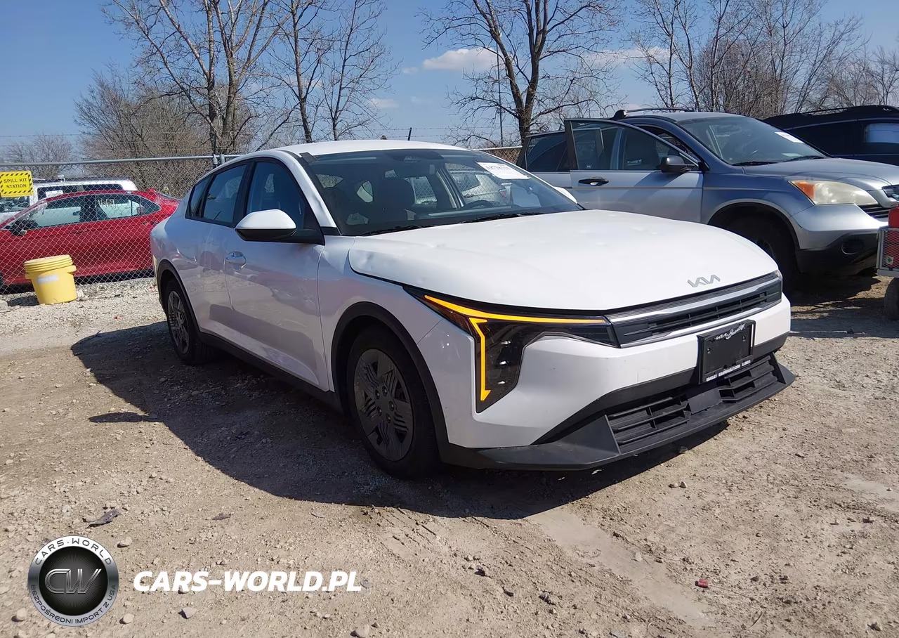 2025 Kia K4 Lx – zdjęcie 1 z 21
