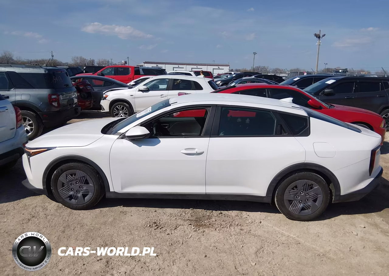 2025 Kia K4 Lx VIN:3KPFT4DE8SE083122 - 14