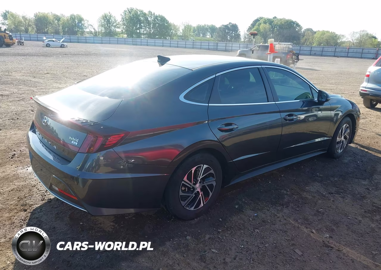 2023 Hyundai Sonata Hybrid Blue VIN:KMHL24JJ0PA080633 - 4
