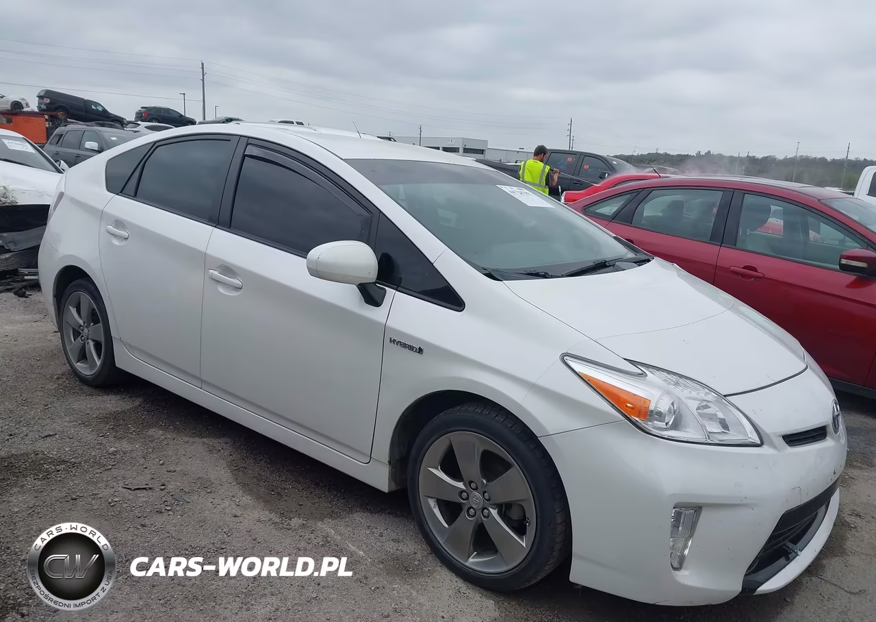 2013 Toyota Prius Three Se