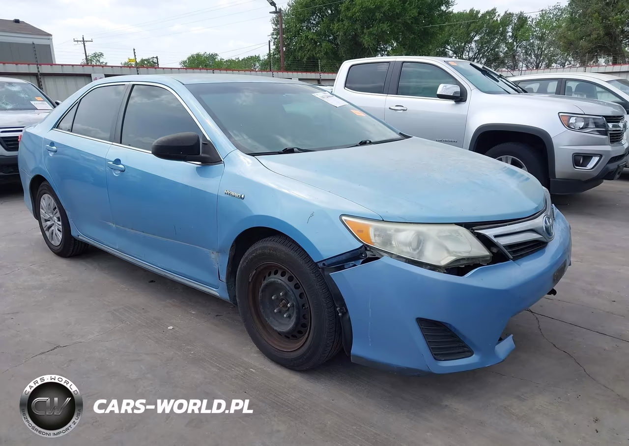 2012 Toyota Camry Hybrid Le – zdjęcie 1 z 18