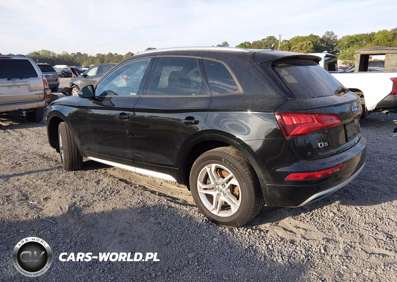 2018 Audi Q5 2.0T Premium-2.0T Tech Premium VIN:WA1ANAFY8J2169269 - 3